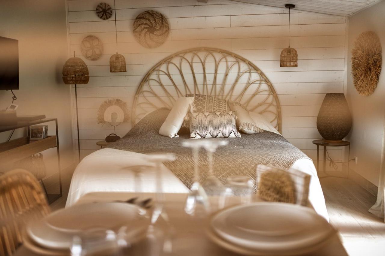 Bed and Breakfast Nuitées Bohèmes Gajan  Esterno foto